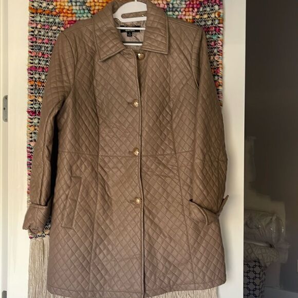 dennis basso Jackets & Blazers - Faux quilted tan leather jackets